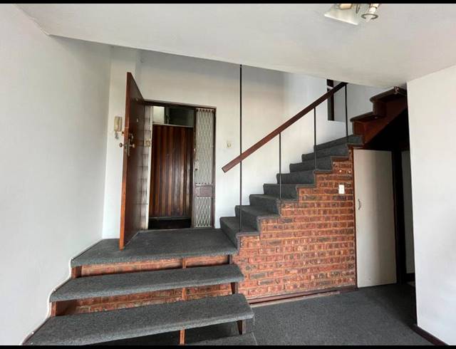 2 BEDROOM PROPERTY TO RENT IN ESPLANADE